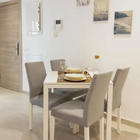 Kouohana Apartman *